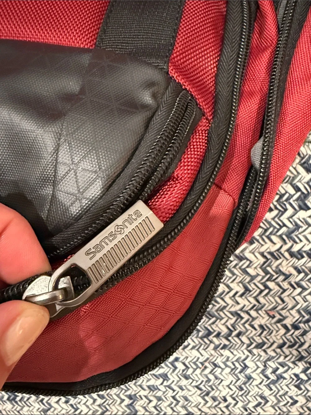Samsonite Red & Black Travel Backpack - Durable Daily Bag